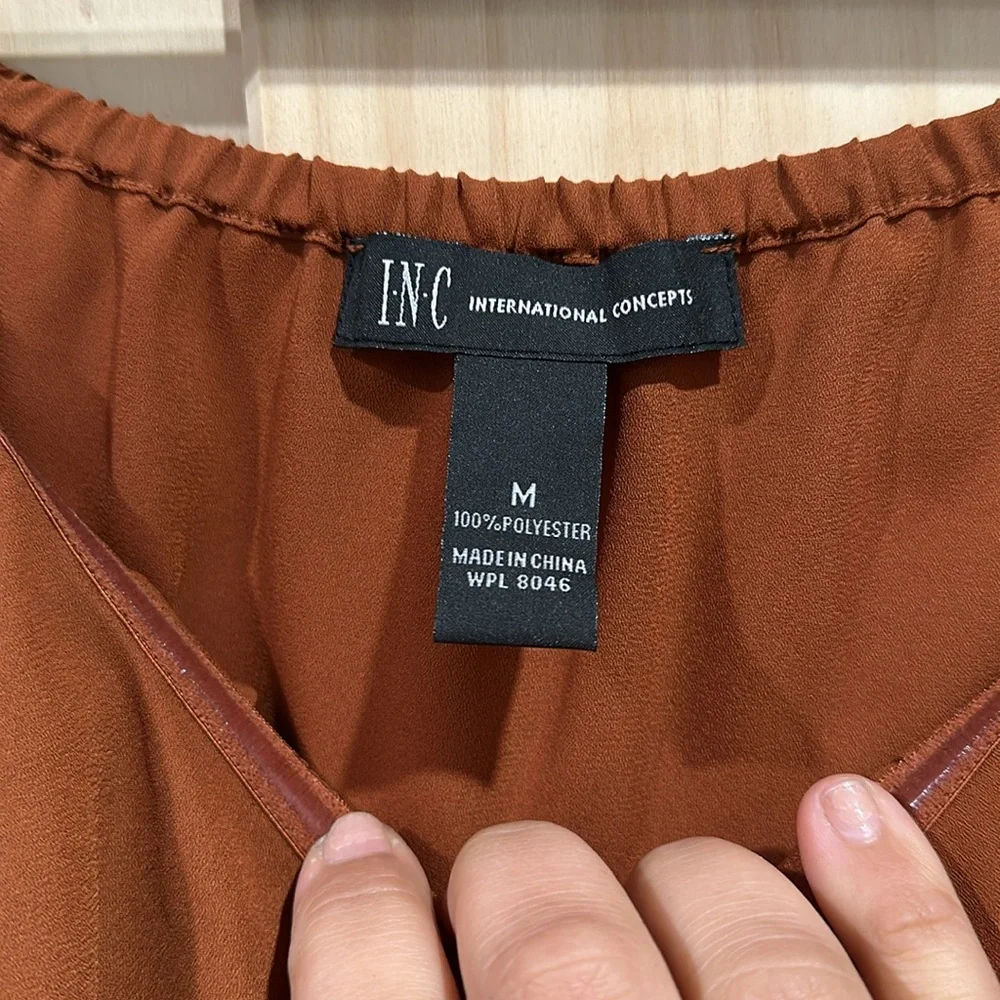 INC - Picture 3 of 3